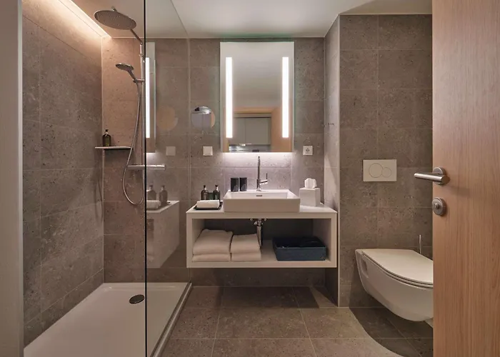 Aparthotel Adina Belvedere