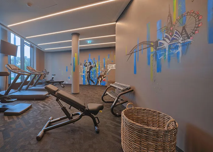 Aparthotel Adina Belvedere 4*